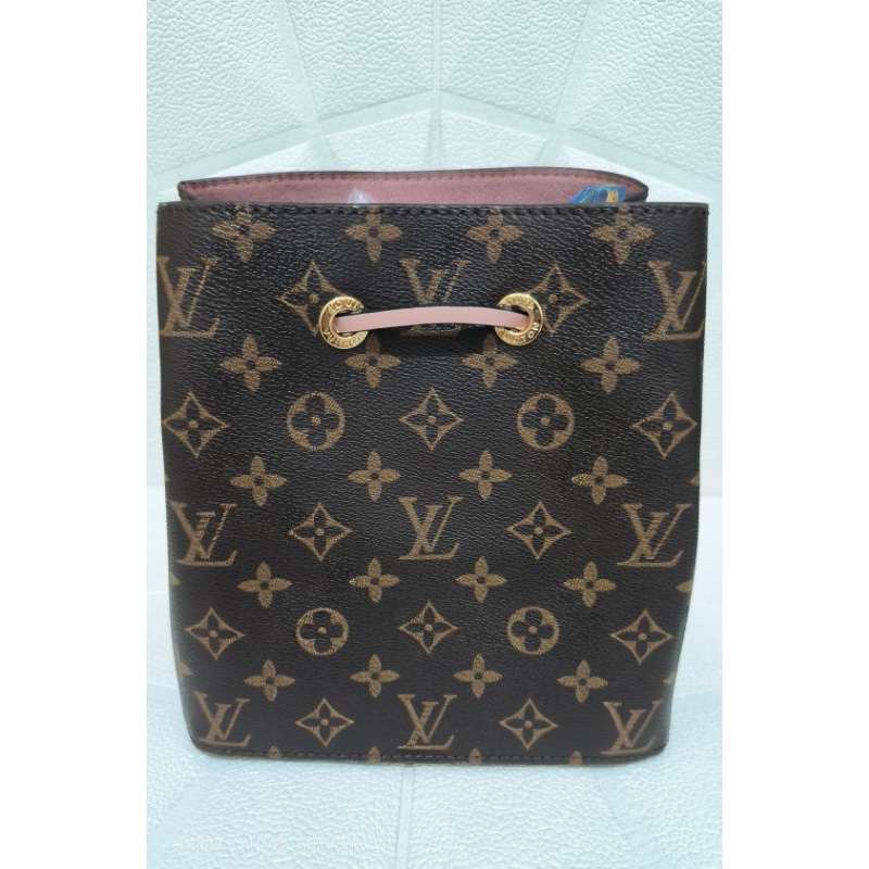Shoulder Bag LV Serut Mono Neo