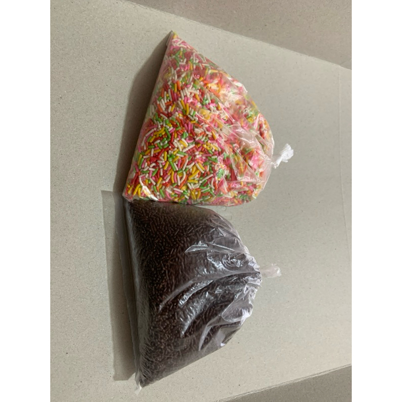 

CERES / MESES KILOAN 250GR COKELAT / WARNA