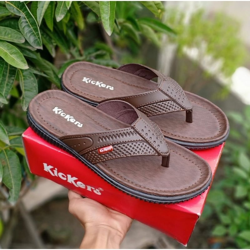 Sandal Japit Kickers Dewasa // Sandal Cowok Kekinian // Sandal Pria Trendy