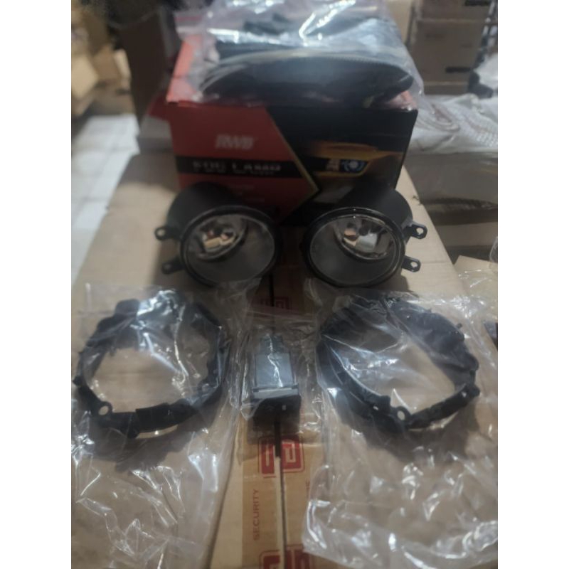 lampu kabut / lampu fog lamp rwb mobil avanza xenia 2004-2011 foglamp kabut