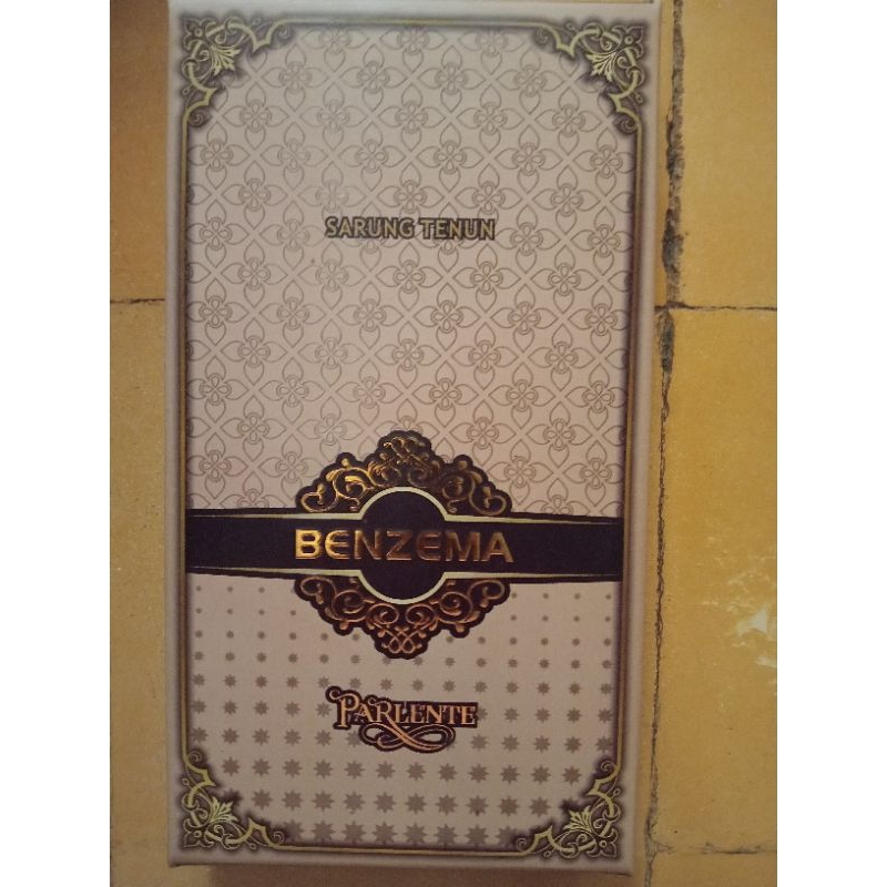 SARUNG TENUN BENZEMA PARLENTE
