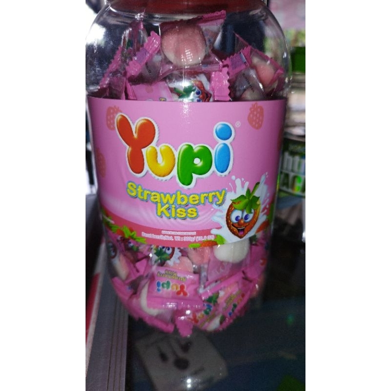 

yupi toples