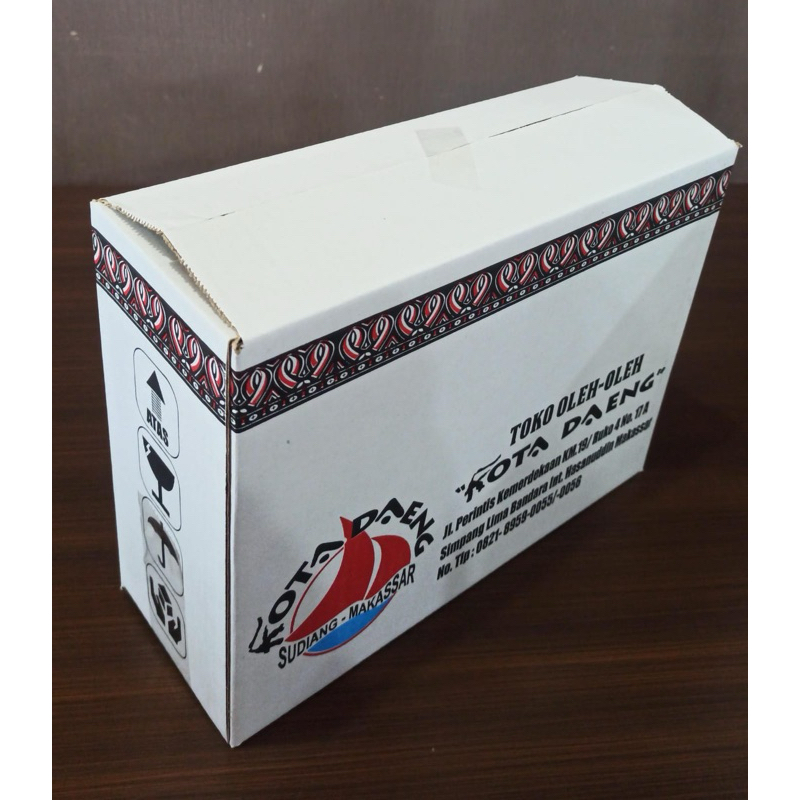 

DUS PACKING KOSONG TOKO OLEH OLEH KOTA DAENG