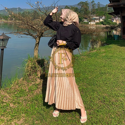ROK PLISKET PANJANG WARNA CREAM | ROK WANITA BLUDRU VELVET IMPORT  PICT 100%