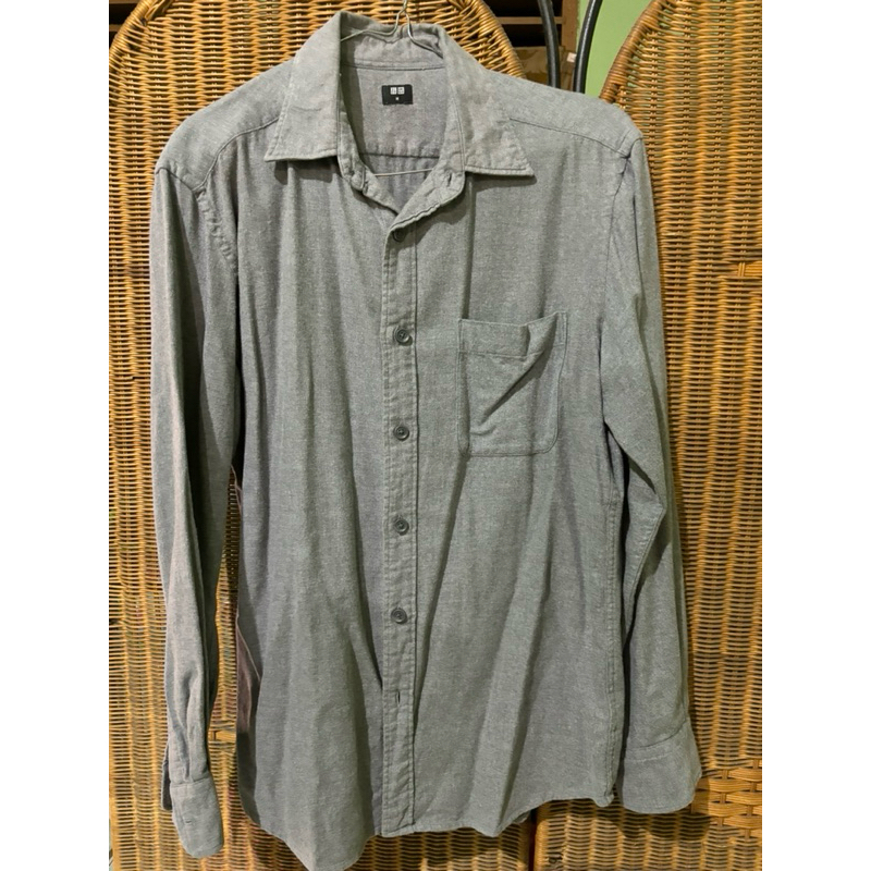 Preloved Kemeja Uniqlo Pria