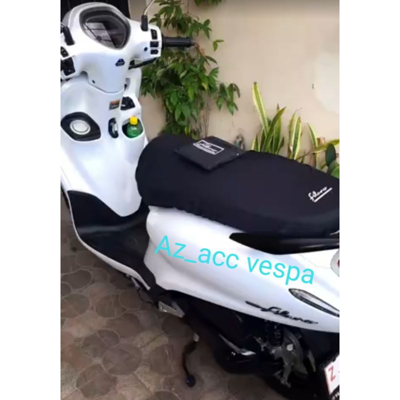 cover jok atau sarung jok motor grand filano aksesoris filano