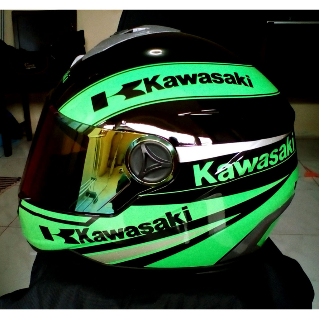 Helm Kawasaki Full face, Import, size M fit L