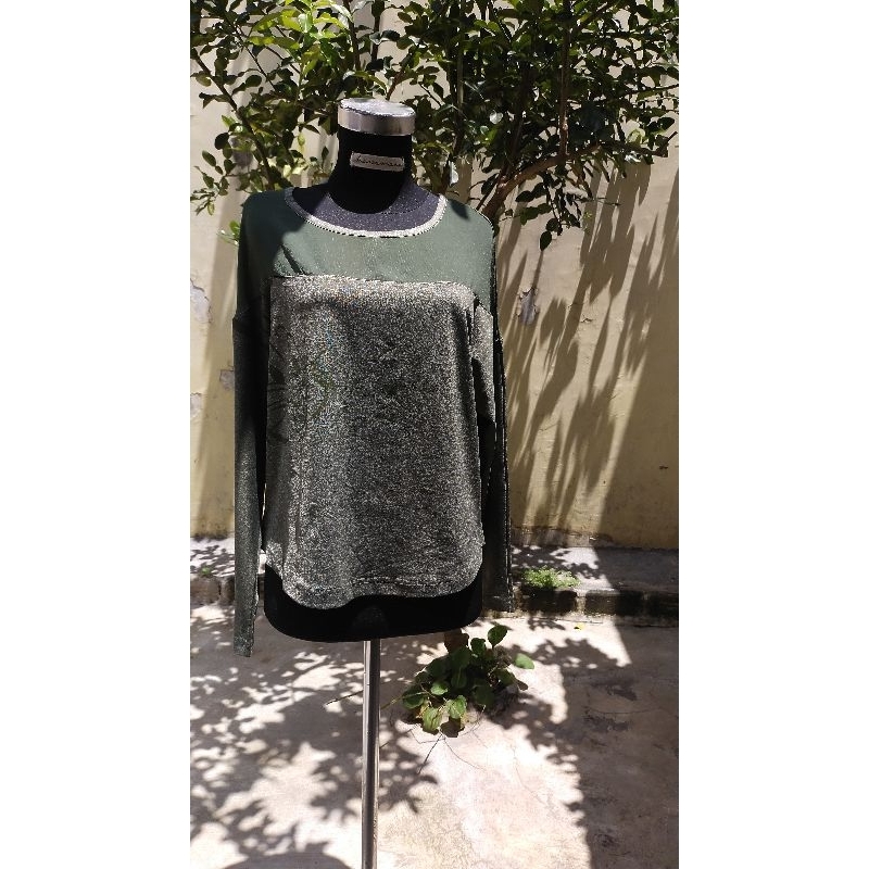 Atasan wanita hijau army