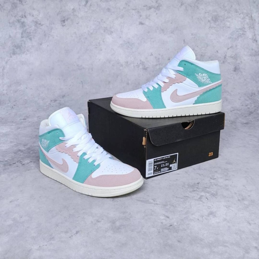 SEPATU NIKE AIR JORDAN 1 MID SE PS SCALLOPED EDGE WHITE PINK OXFORD JADE ICE GUAVA ICE COCONUT MILK 