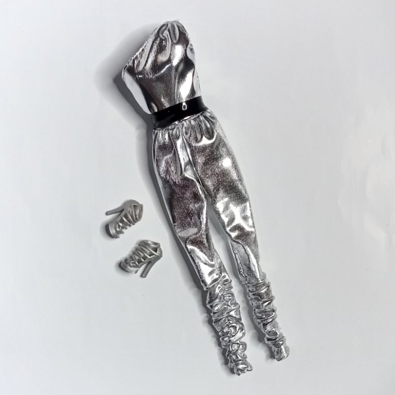 Outfit Barbie MTM Looks Ori Mattel