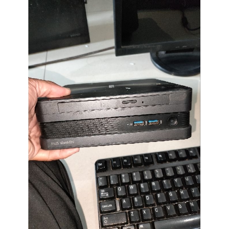PC mini ASUS VC65 VivoMini, Core i3 6100T, RAM 4gb HDD 500gb, bekas, normal siap pakai, Windows 10pr