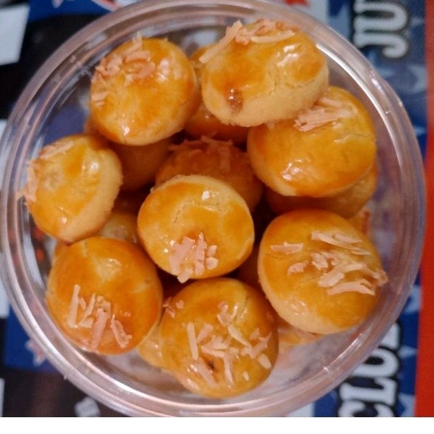 

KUE KERING NASTAR SPECIAL KEJU