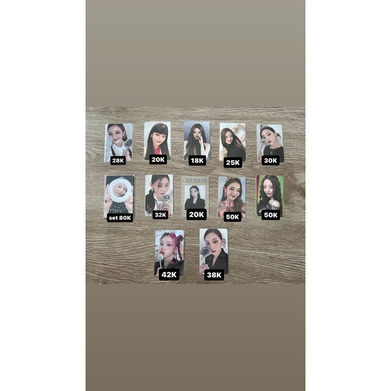 Itzy Official Photocard