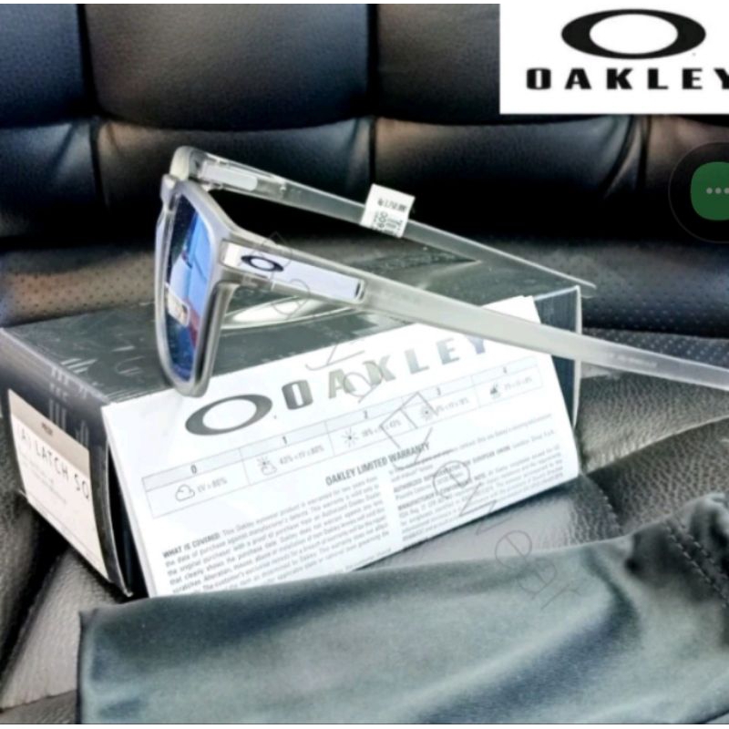 Kacamata Oakley