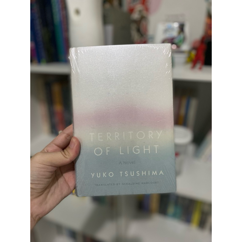 [PILIH KURIR J&T] Territory of Light - Yuko Tsushima (HC + dust jacket)