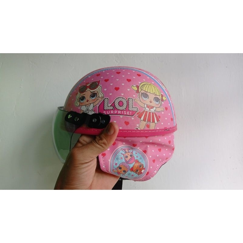 (makassar) helm anak karakter
