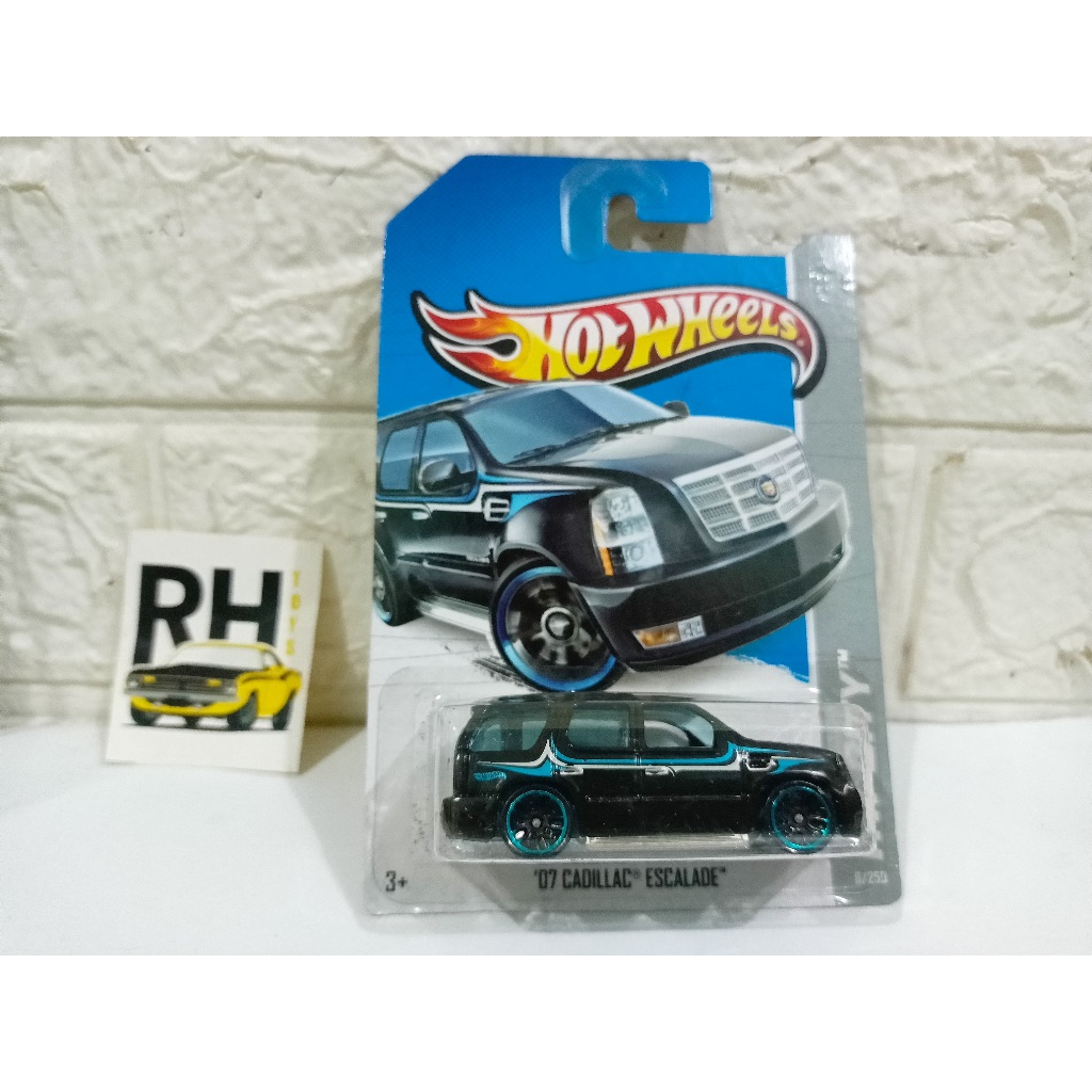 Hot Wheels 07 Cadillac Escalade hitam hotwheels