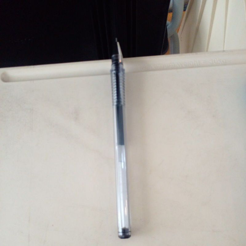 

Pulpen 1 pack isi 10-15 harga cuma 10k