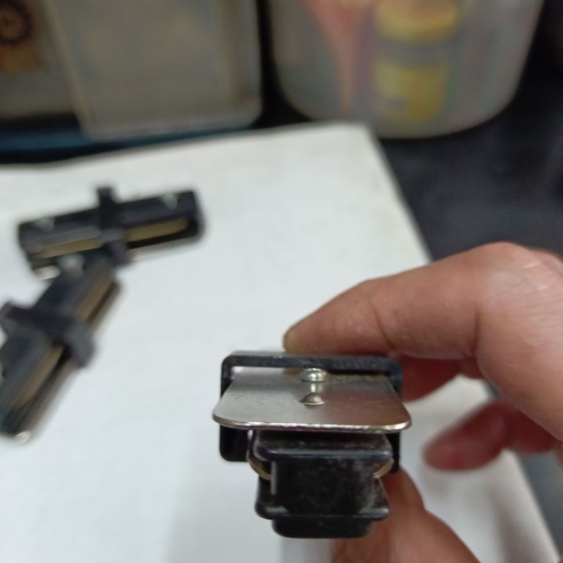 sambungan lampu Led track rel