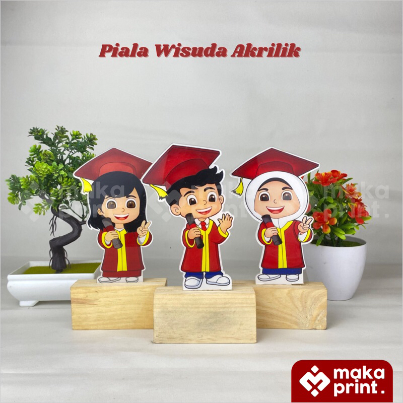 Piala Akrilik Wisuda (Hijab Merah) Tatakan Kayu Free Stiker Nama - Piala Wisuda Almamater Merah - Al