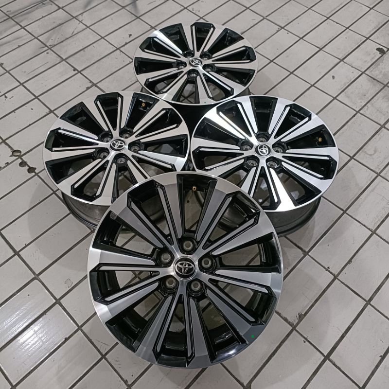 Velg Mobil Bekas Std New Avanza Veloz Ring 16 Hole 5x100 Offset 50