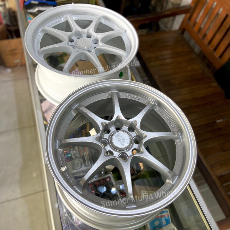 Velg R15 Volkrays Ce28 8spoke. Sumber Mulya Wheels. Velg mobil. toko velg Semarang. Velg ban Semaran