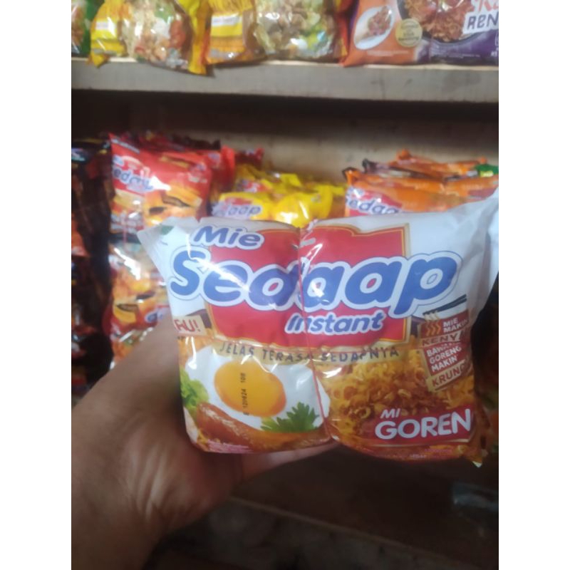 

Mie sedap goreng per ikat isi 5 pcs