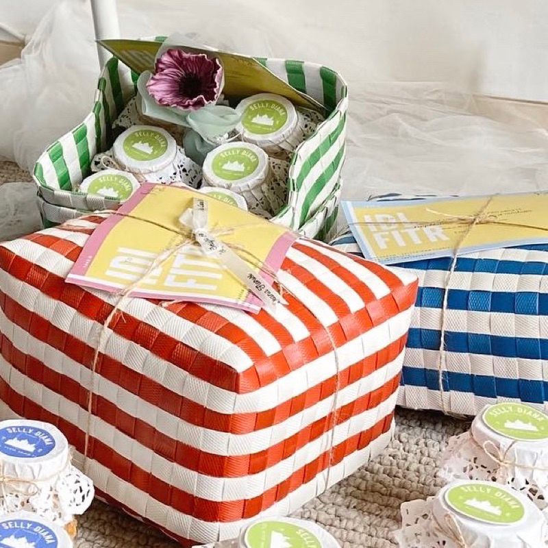 

Besek / Box / Kotak Hampers ukuran 20x20x12