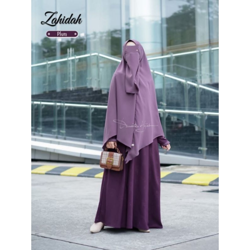 Zahidah Emboss Set by Damaira Hijab