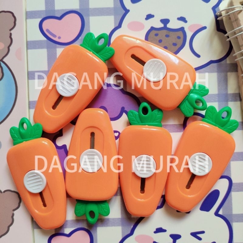 

(1 PCS) PISAU KECIL CUTTER MINI KARAKTER WORTEL Cutter Travelling Portable