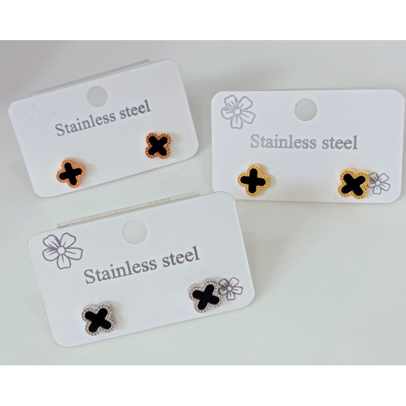 TITANIUM ANTING TUSUK CLOVER KECIL PERHIASAN WANITA TERBARU