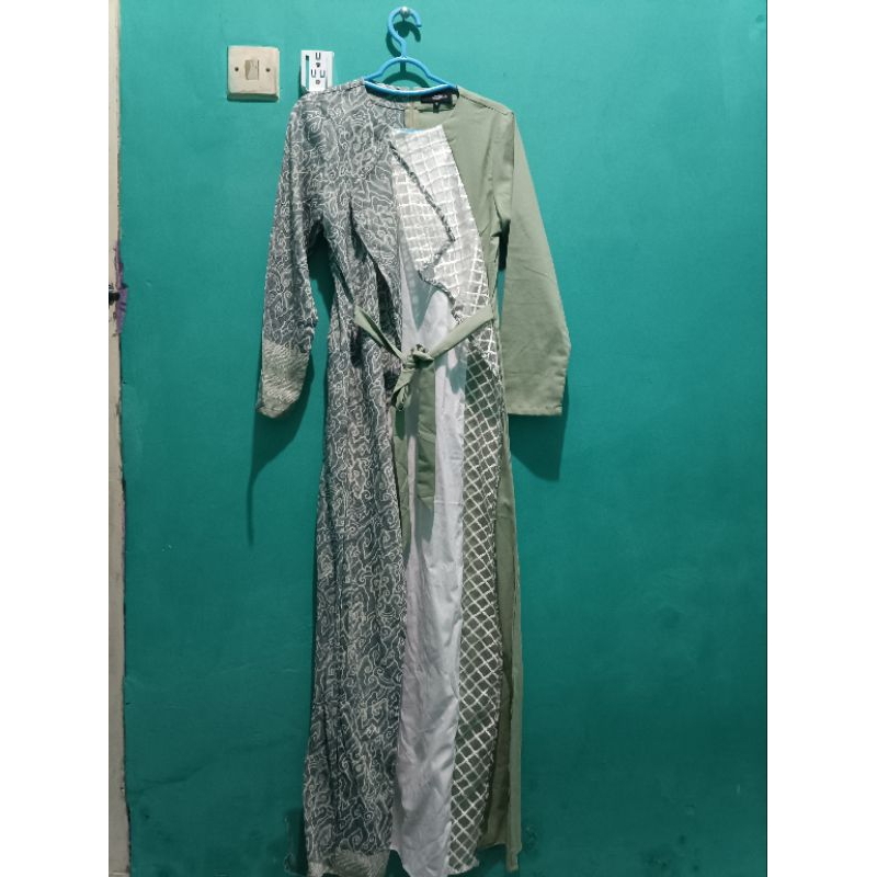 SOVINSKA DRESS SET COUPLE