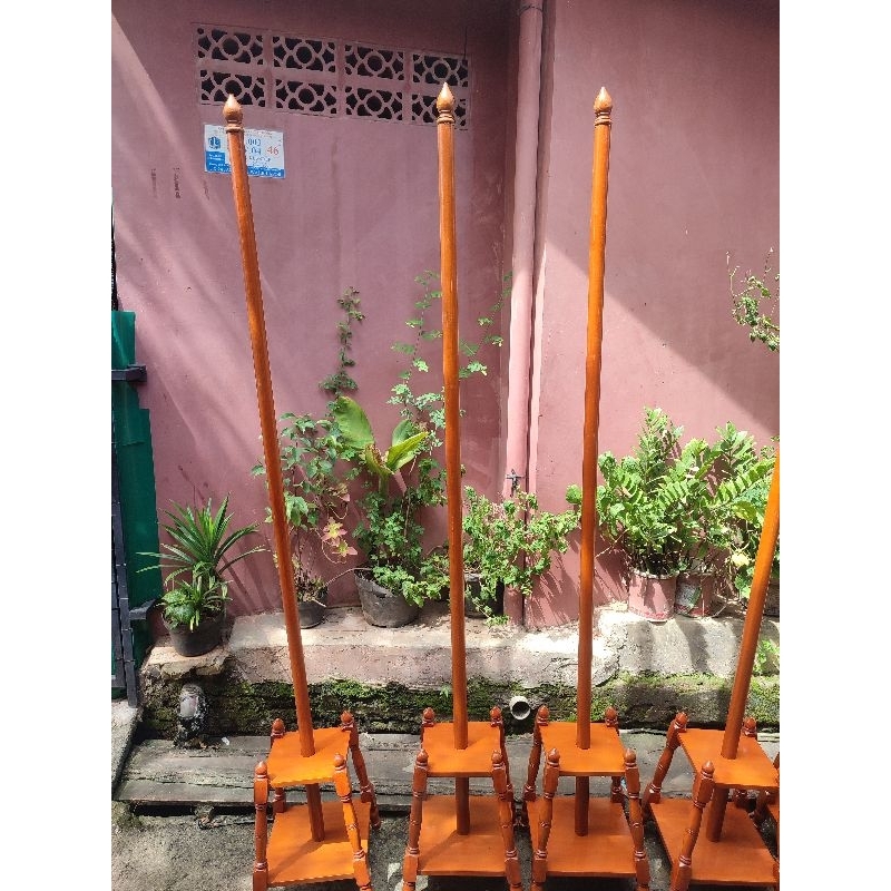 Tiang bendera Pataka lubang 1