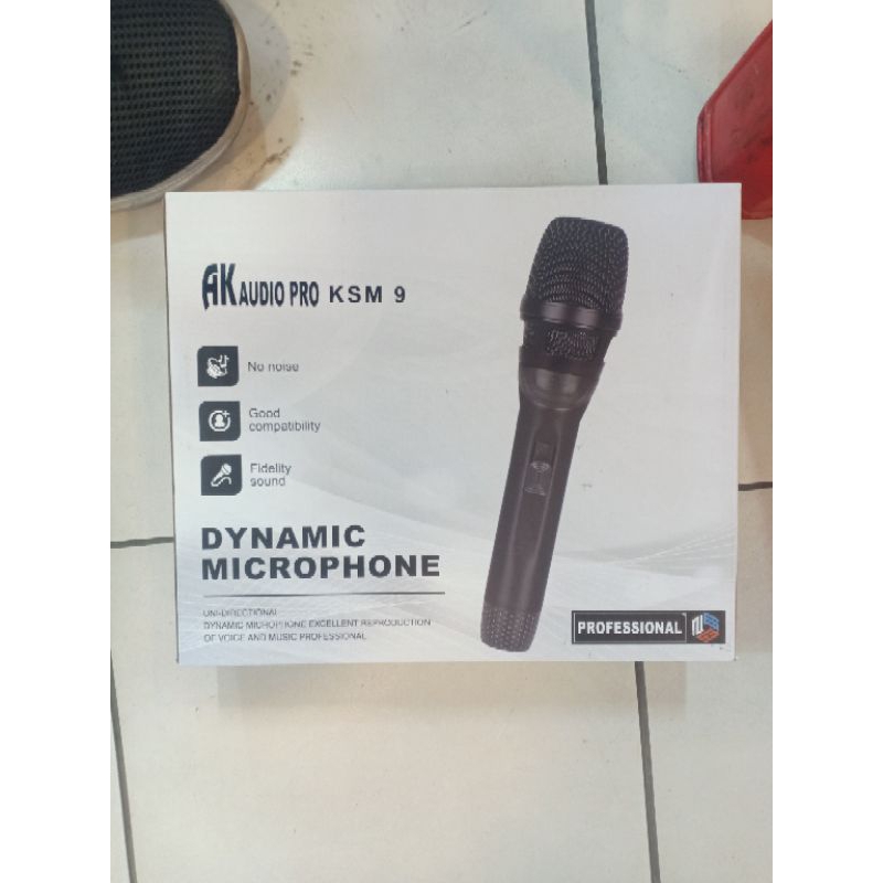 Mic Kabel AK AUDIO PRO KSM-9 Dynamic Microphone