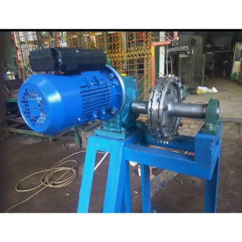 mesin kupas batok kelapa.