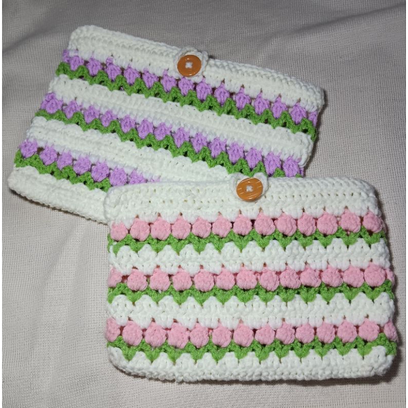 

book sleeve rajut | tulip book sleeve | love letter book sleeve | book sleeve crochet