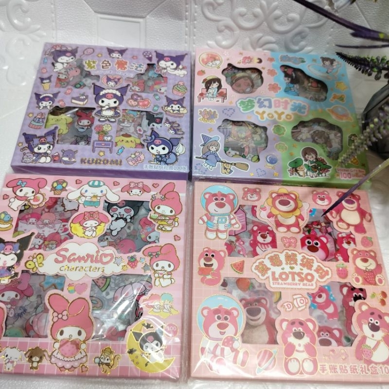 

STIKER MOMO KARAKTER