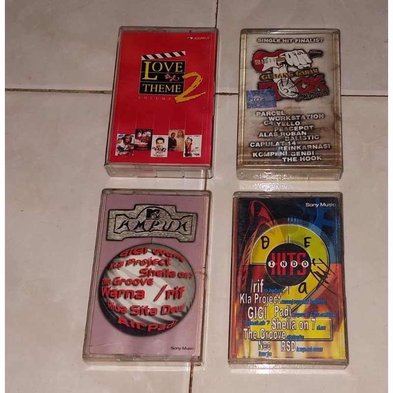 kaset LOVE THEME 2 / ROCK COMPETITION / MTV AMPUH / INDO HITS 2