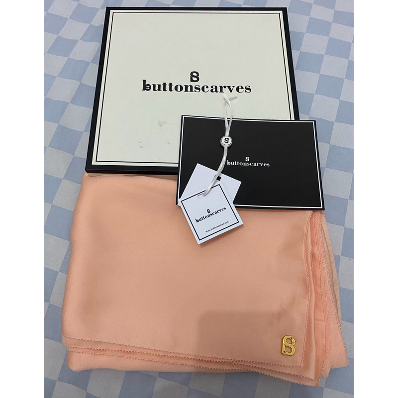 Buttonscarves Zara Shawl