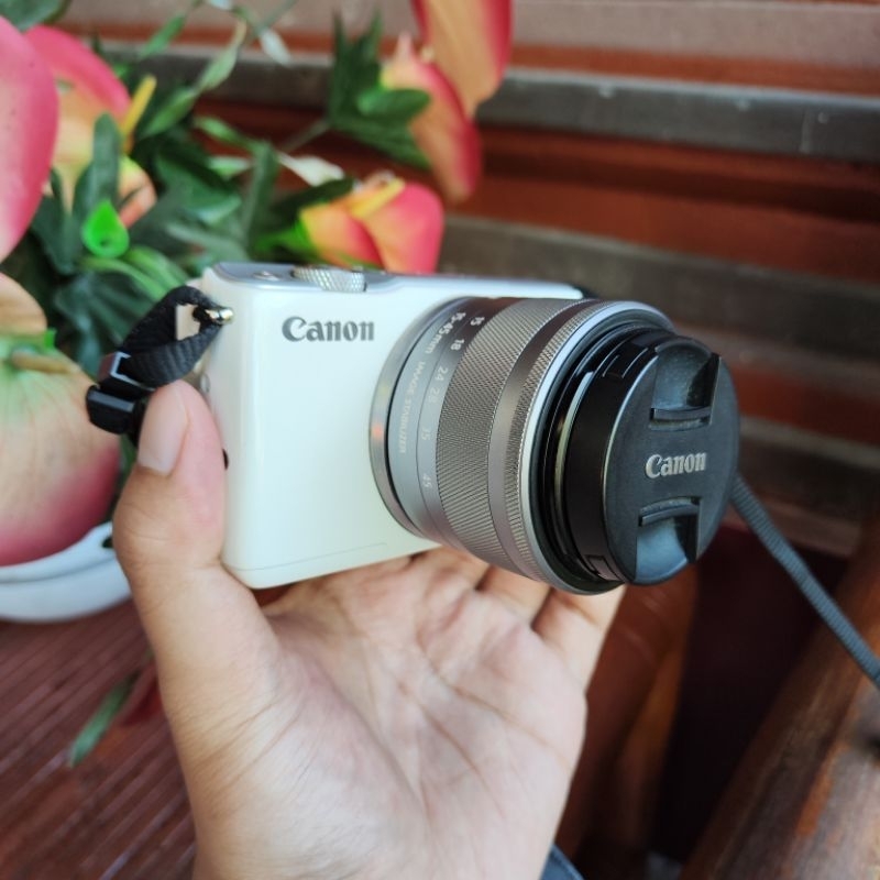 Kamera Mirrorless Canon EOS M10