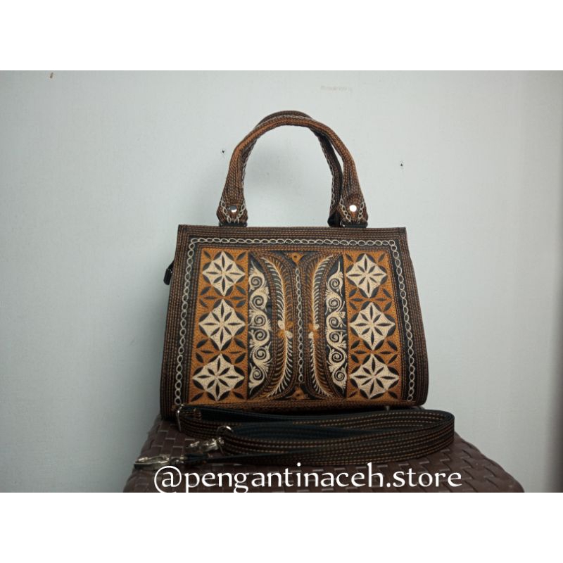 Tas Aceh Keulama Asli Bordiran Khas Aceh/Tas Selempang Wanita Etnik Aceh