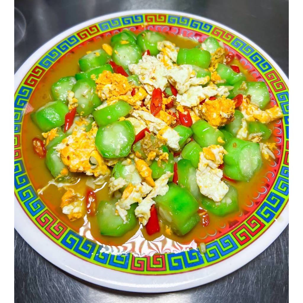 

Tumis Oyong Telur Bakso (2-3 porsi)