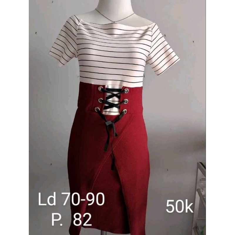 Dress merah putih