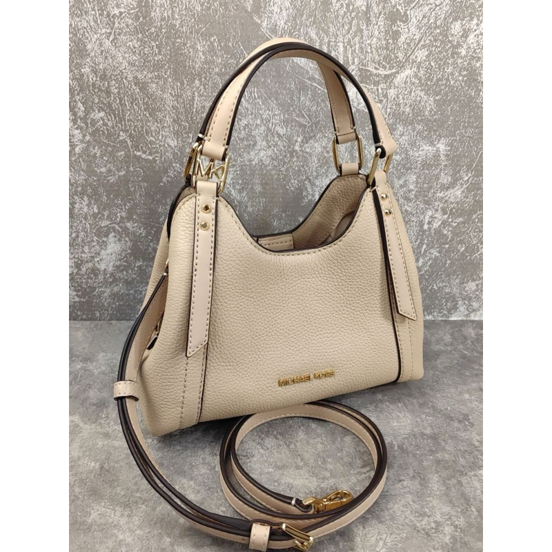 MK Arlo small Duff *PL excellent