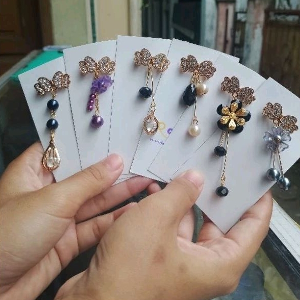 Bros kecil banyak model Bros dagu pendek Pin hijab kecil Bros hijab kecil aneka model