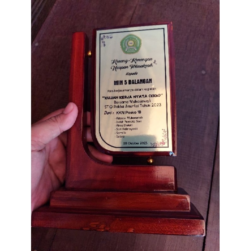 Plakat Kenang-Kenangan KKN | HADIAH Kuliah Kerja Nyata (KKN)