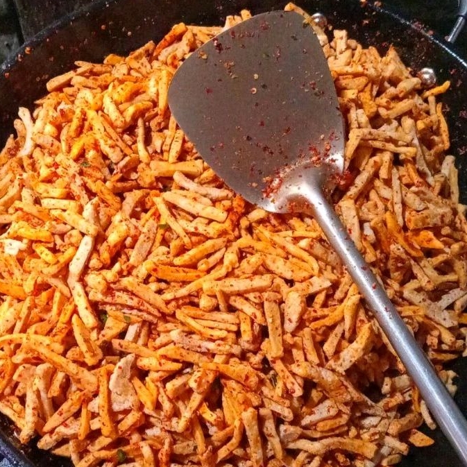 

BASRENG SUPER PEDAS 250 GR/ BASRENG PEDAS DAUN JERUK 250 GR