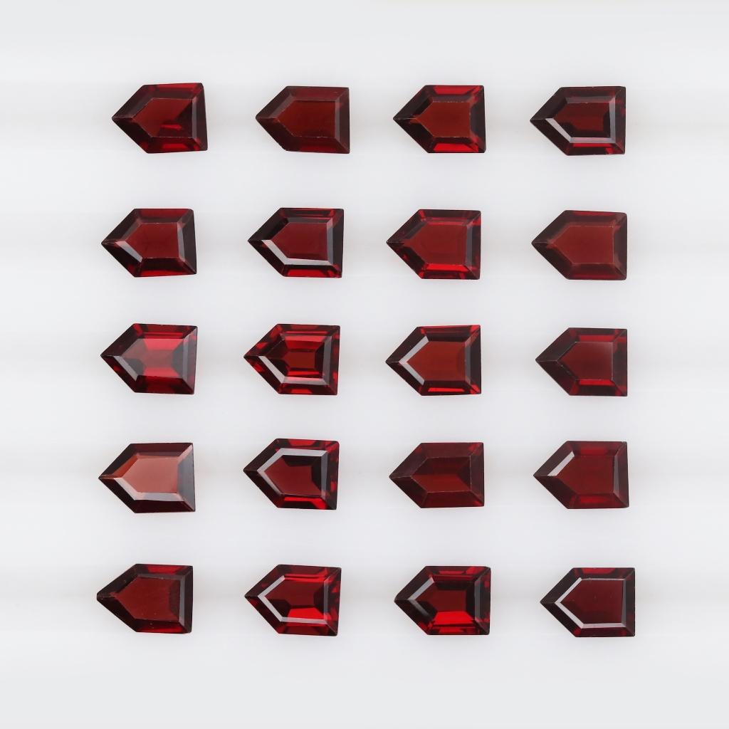 NATURAL GARNET CUTTING SIZE 4x6 - 7x14 mm FANCY SHAPE | BATU PERMATA NATURAL GARNET | BATU GARNET BE