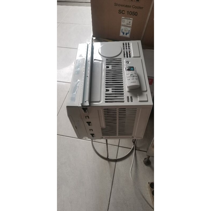 Ac Windows REIWA 0.5PK 370 WATT