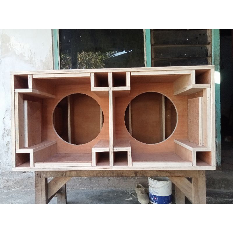 Box Planar Double 15inch